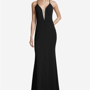 NWT: Betsy & Adam Gown - Size 6